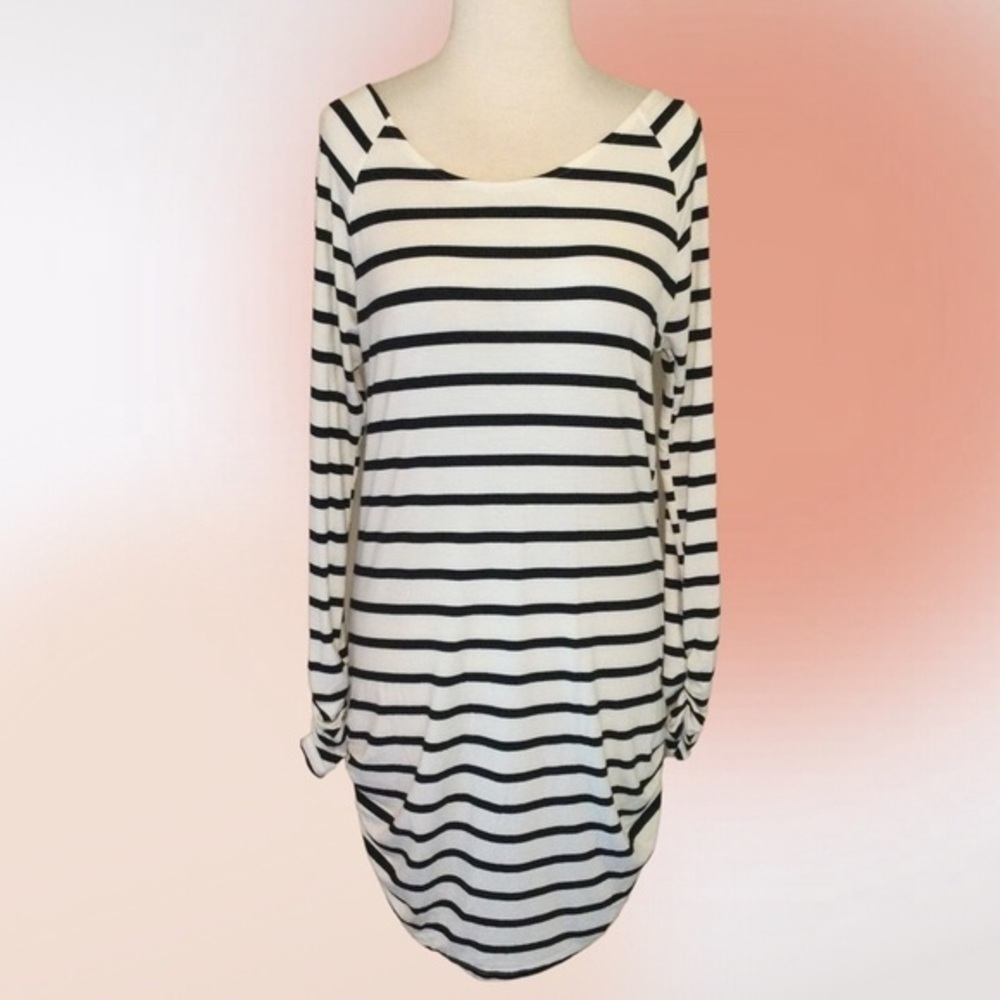 Vanilla Bay Striped Scoop Neck Ruched Body Con Mini Dress Med